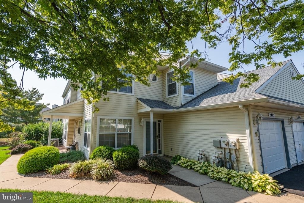 2402 Sterling Road - Photo 26