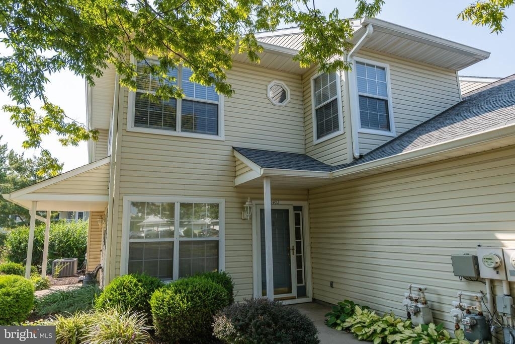 2402 Sterling Road - Photo 27