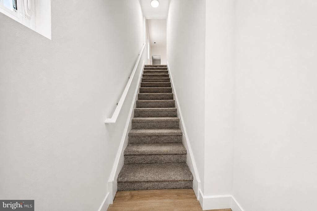 10 Myrtle Avenue - Photo 13