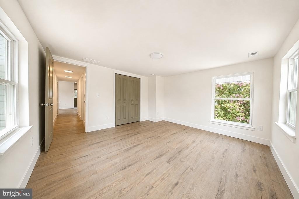 10 Myrtle Avenue - Photo 8