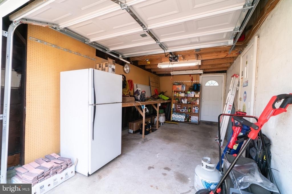 1129 Jefferson Avenue - Photo 30