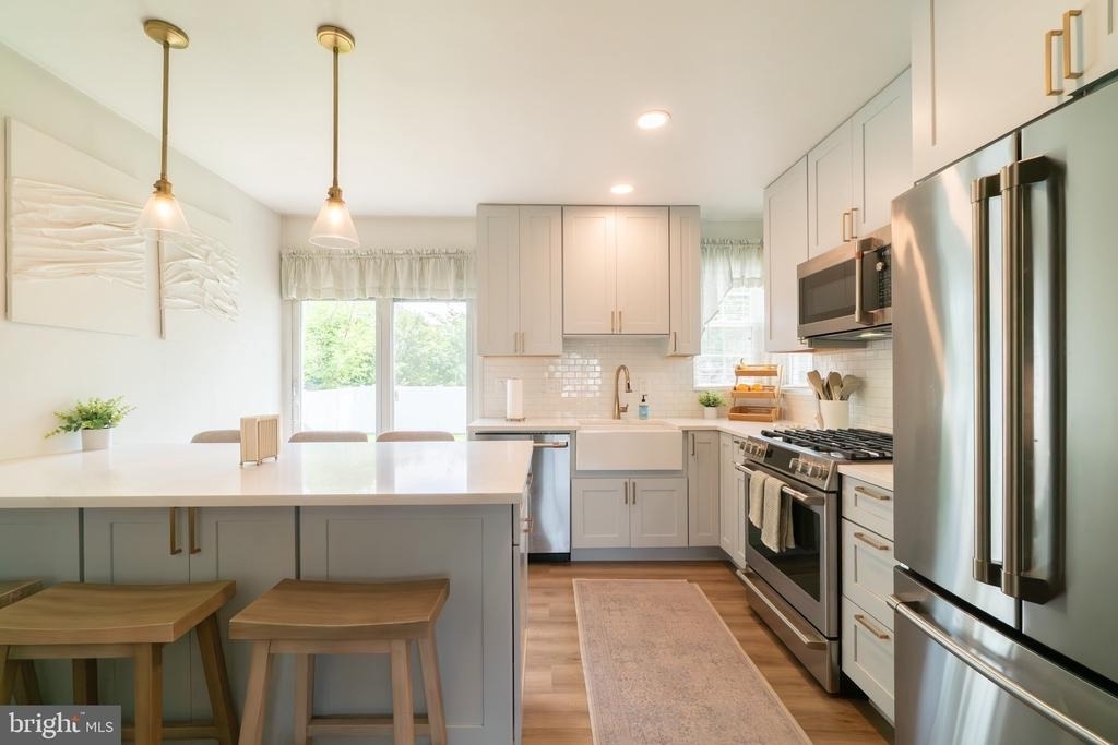 1129 Jefferson Avenue - Photo 7