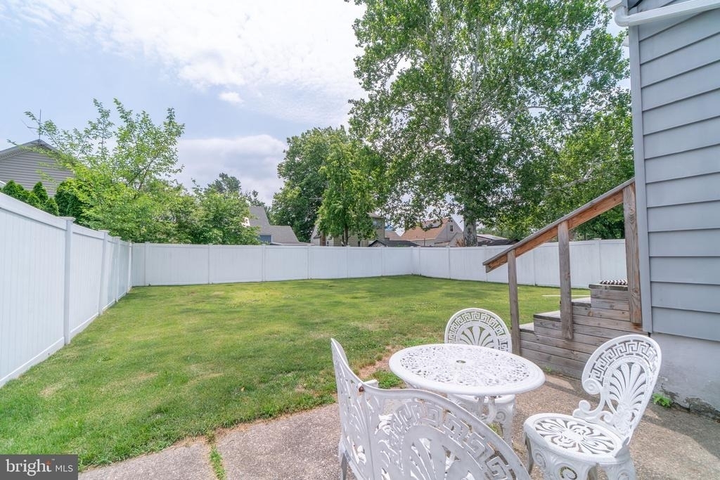 1129 Jefferson Avenue - Photo 31