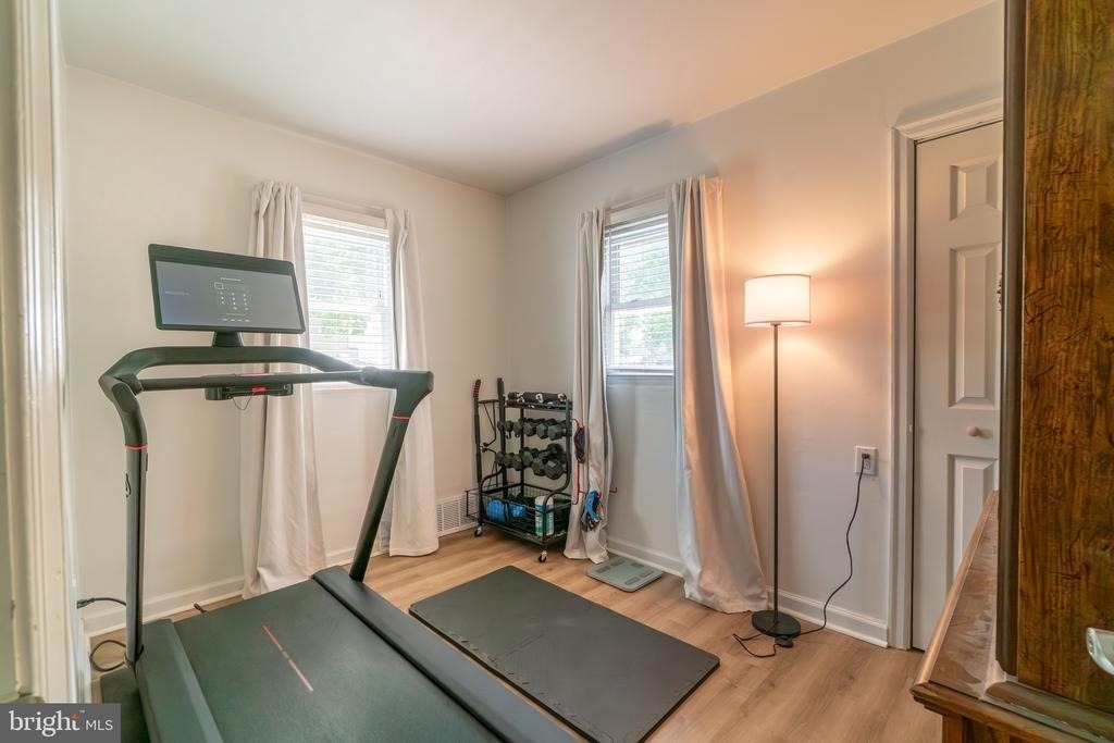 1129 Jefferson Avenue - Photo 12