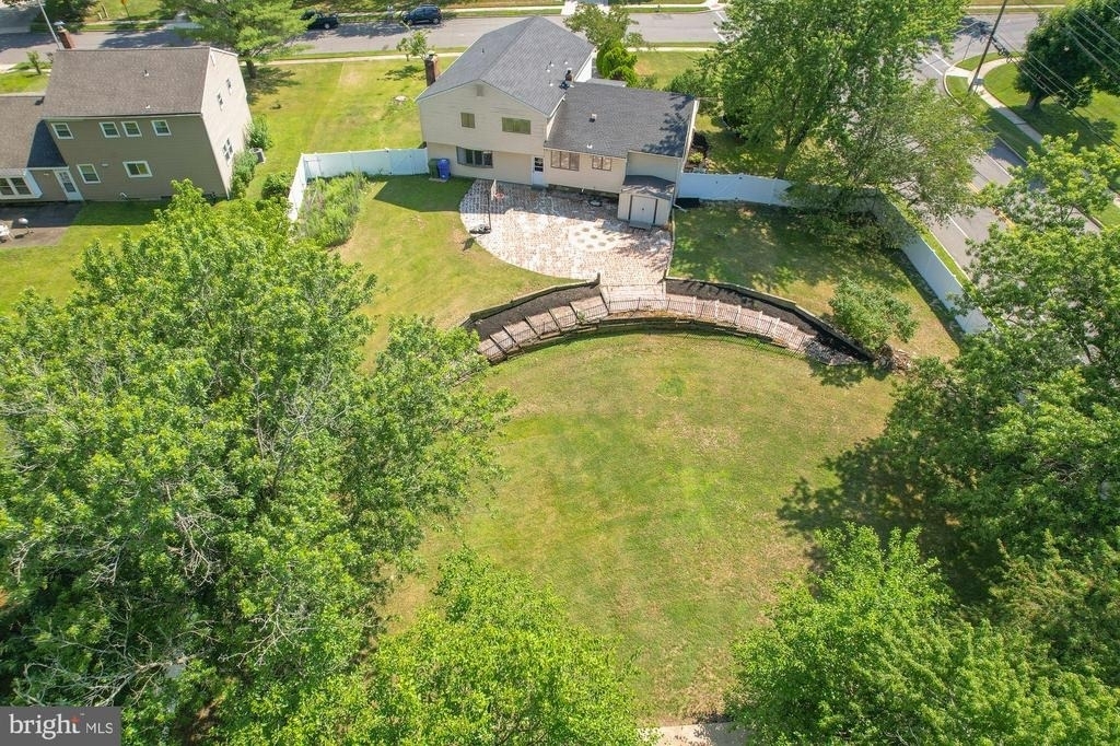 701 Crestbrook Avenue - Photo 1