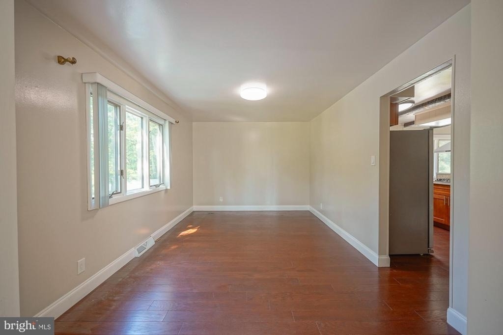 701 Crestbrook Avenue - Photo 18