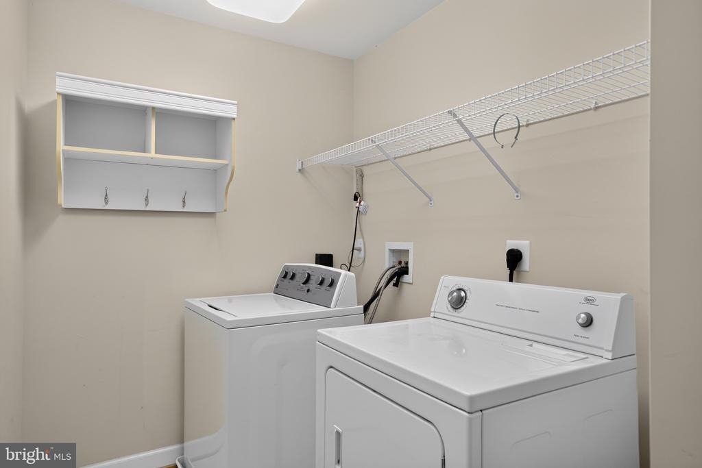48262 Easton Court - Photo 2