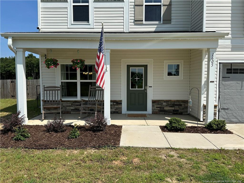 1605 Ranch House Court - Photo 2