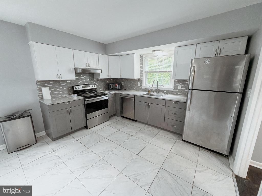 9222 Limestone Place - Photo 24