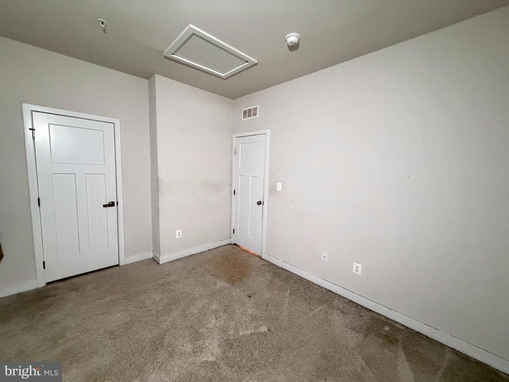 4812 Crest View Drive - Photo 17