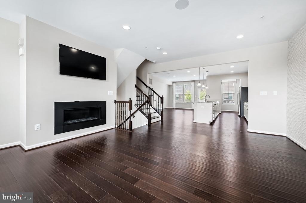 7610 Hubble Drive - Photo 6