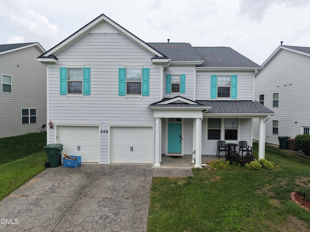 240 Seymour Place - Photo 0