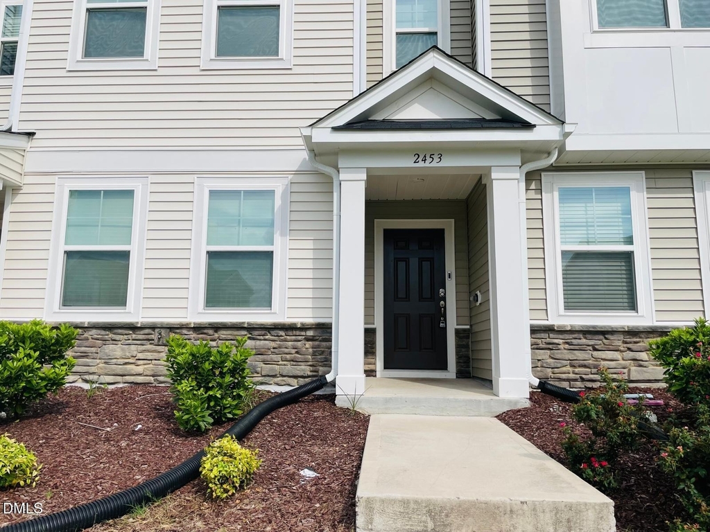2453 Kasota Lane - Photo 20