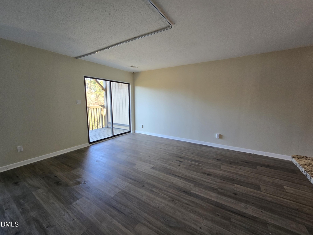 3071 Huntleigh Drive - Photo 10
