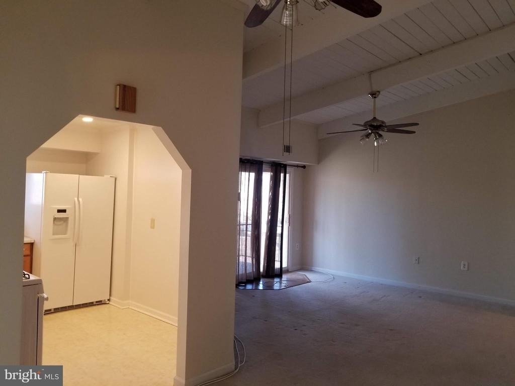 11400 Cherry Hill Road - Photo 7