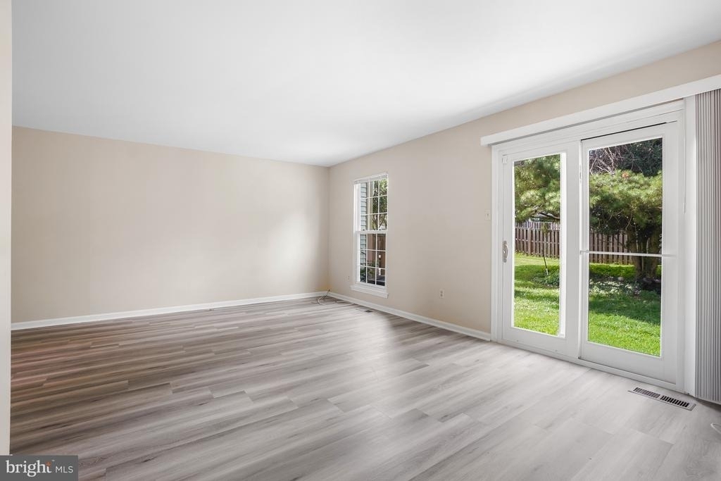 3121 Benton Square Drive - Photo 9