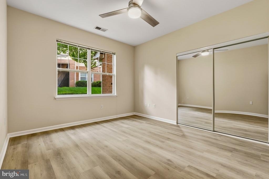 13501 Derry Glen Court - Photo 7