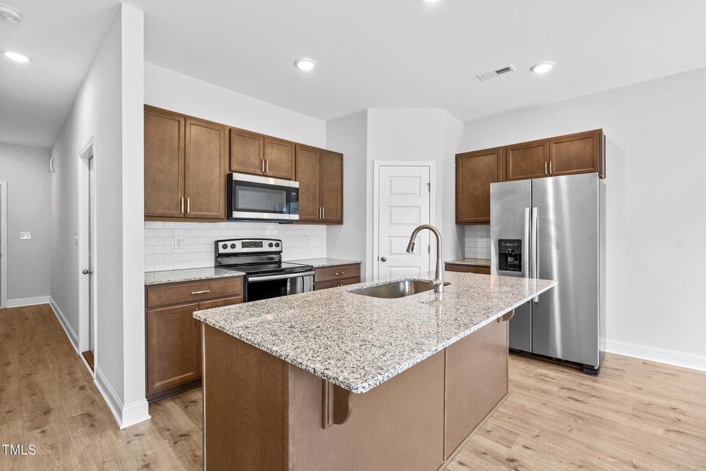 320 W Saltgrass Lane - Photo 2