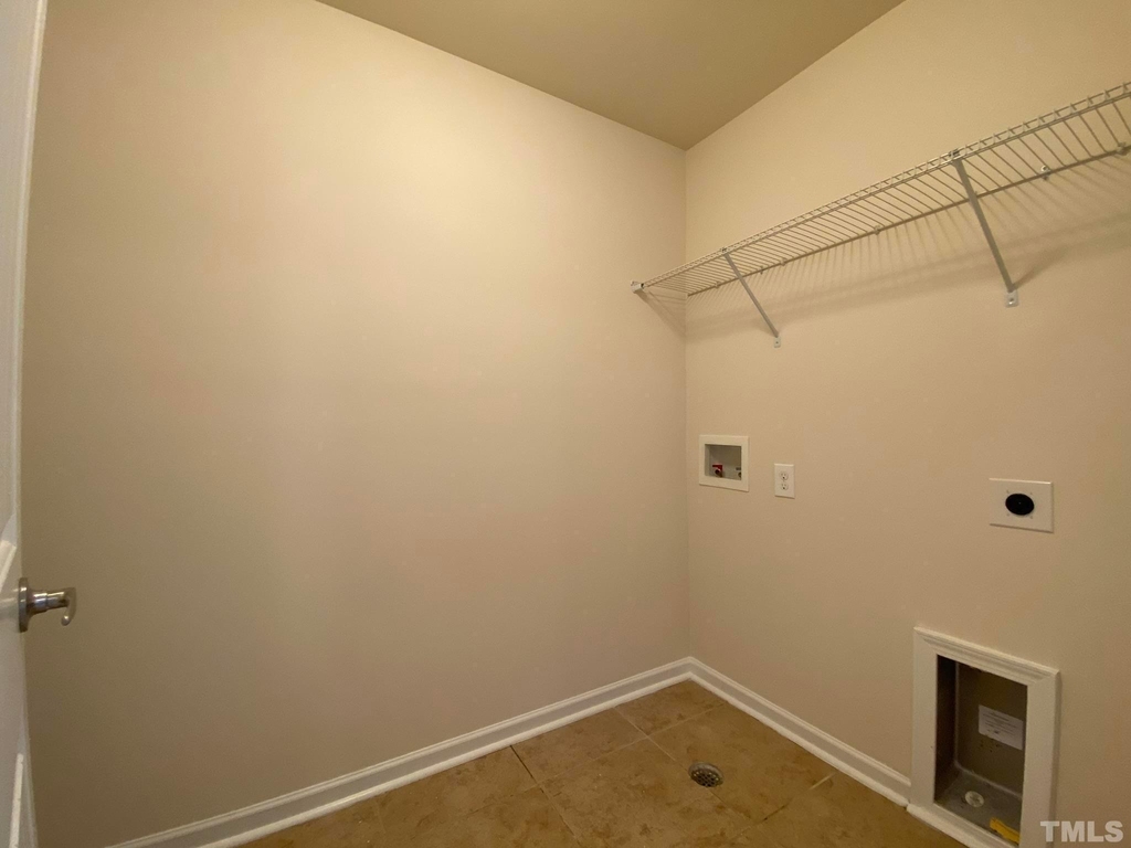 8016 Matinvesi Street - Photo 29