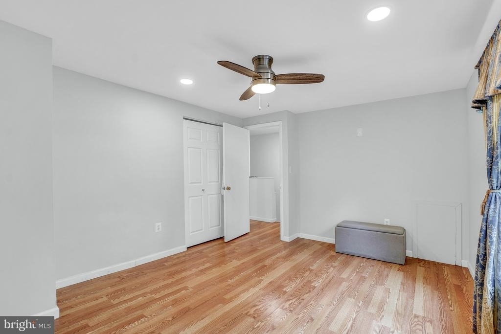 12911 Walnut View Court - Photo 19