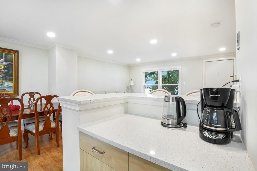 12911 Walnut View Court - Photo 10