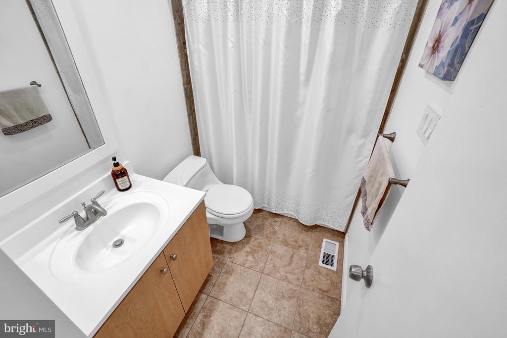 12911 Walnut View Court - Photo 14
