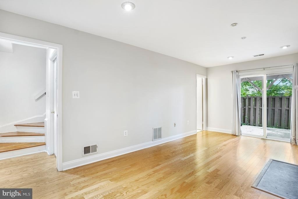 12911 Walnut View Court - Photo 22