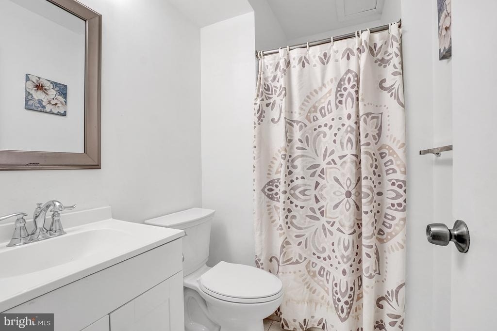 12911 Walnut View Court - Photo 24