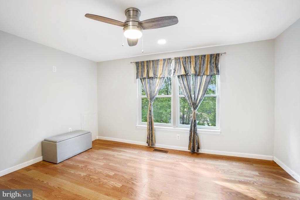 12911 Walnut View Court - Photo 20