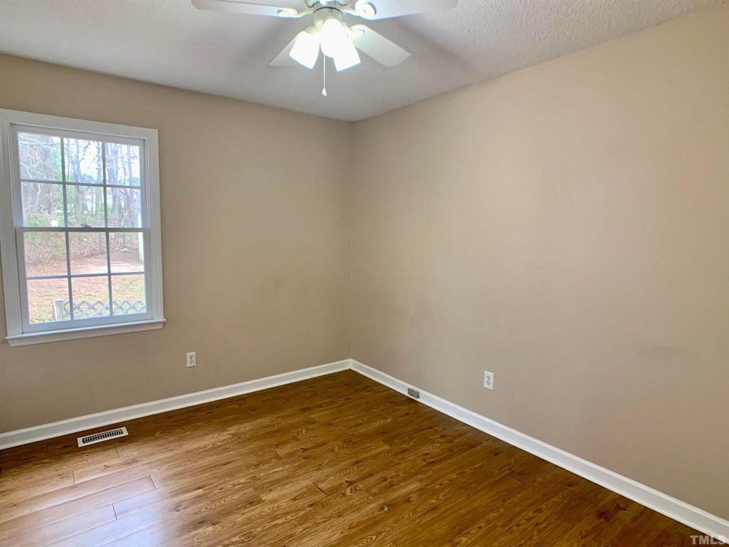 516 Contessa Court - Photo 14