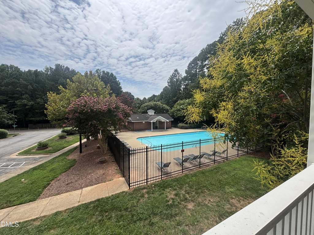 1950 Trailwood Heights Lane - Photo 32