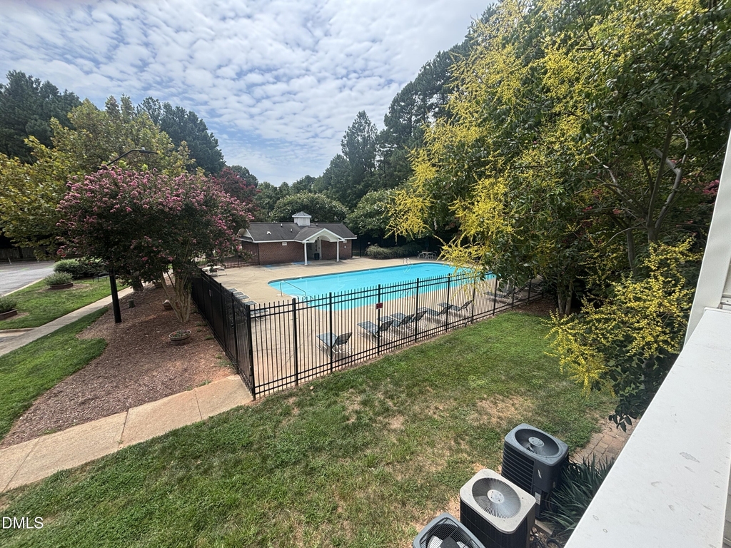 1950 Trailwood Heights Lane - Photo 29