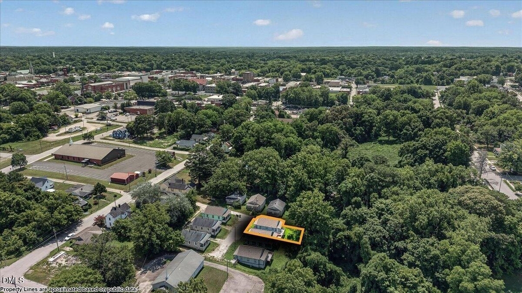 403 Spring Court - Photo 35