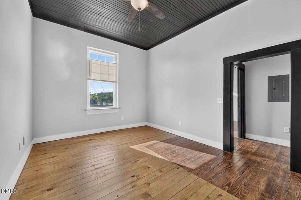 202 S Main Street - Photo 11