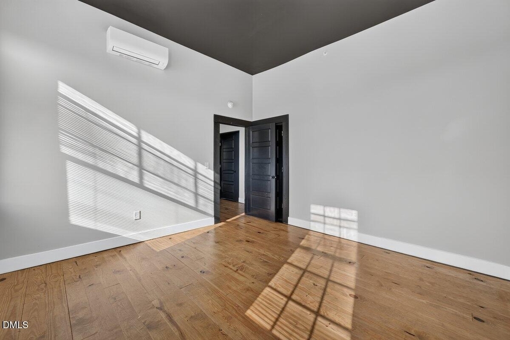 202 S Main Street - Photo 16