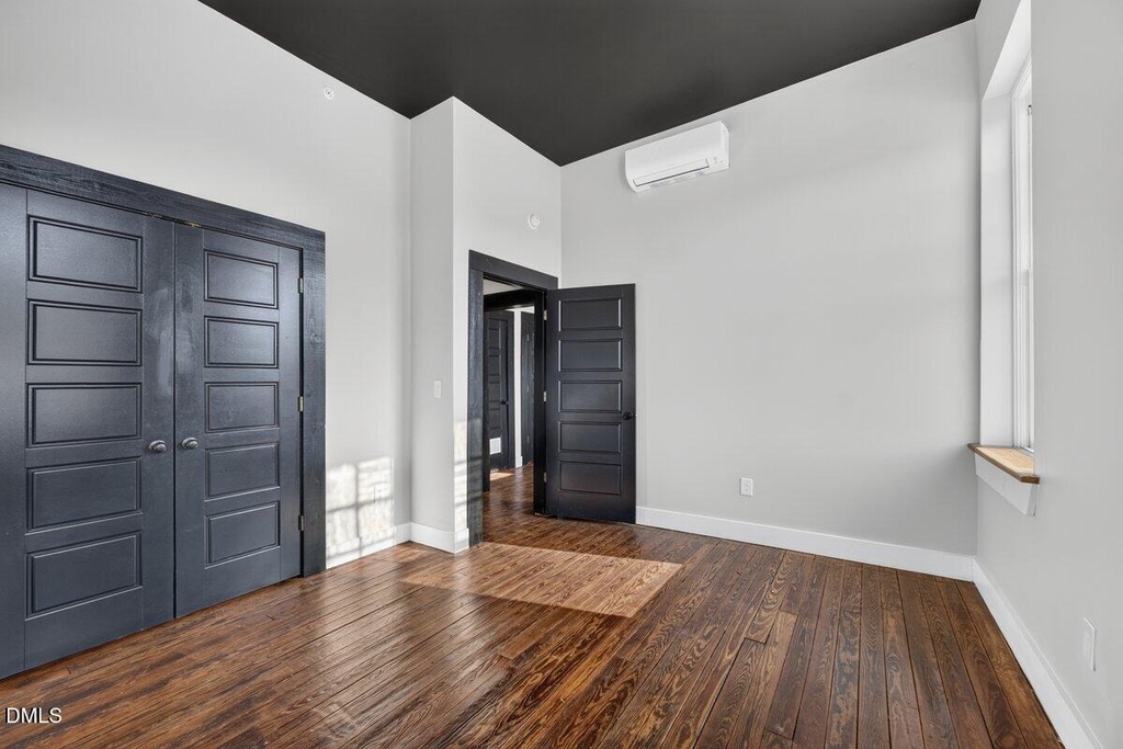 202 S Main Street - Photo 9