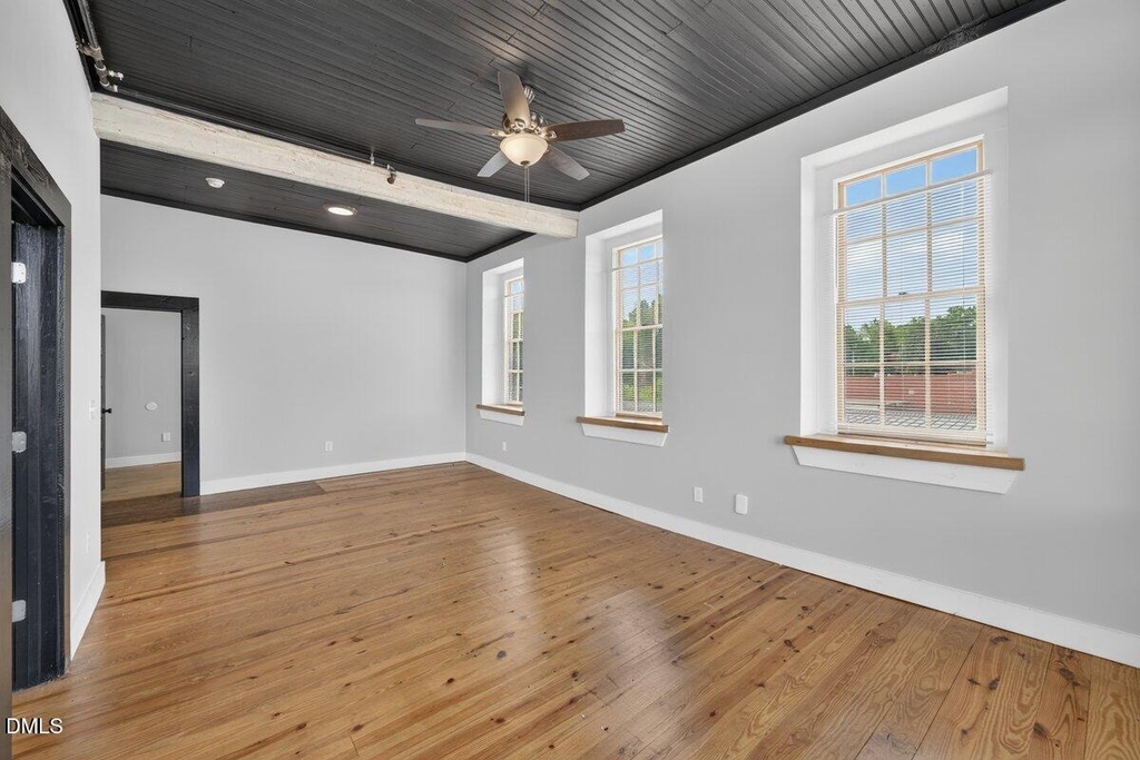 202 S Main Street - Photo 3