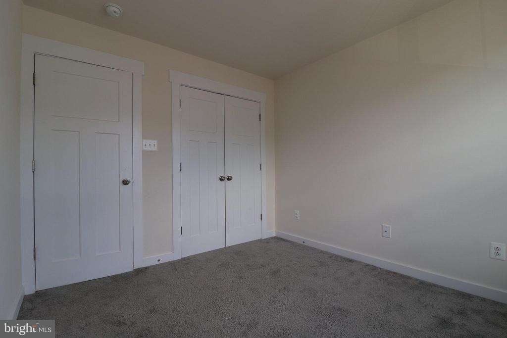 414 Waverley - Photo 24