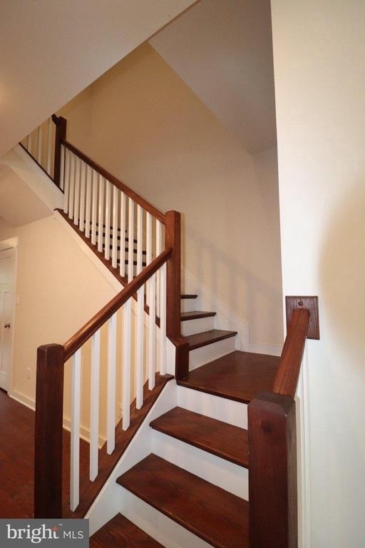 414 Waverley - Photo 15