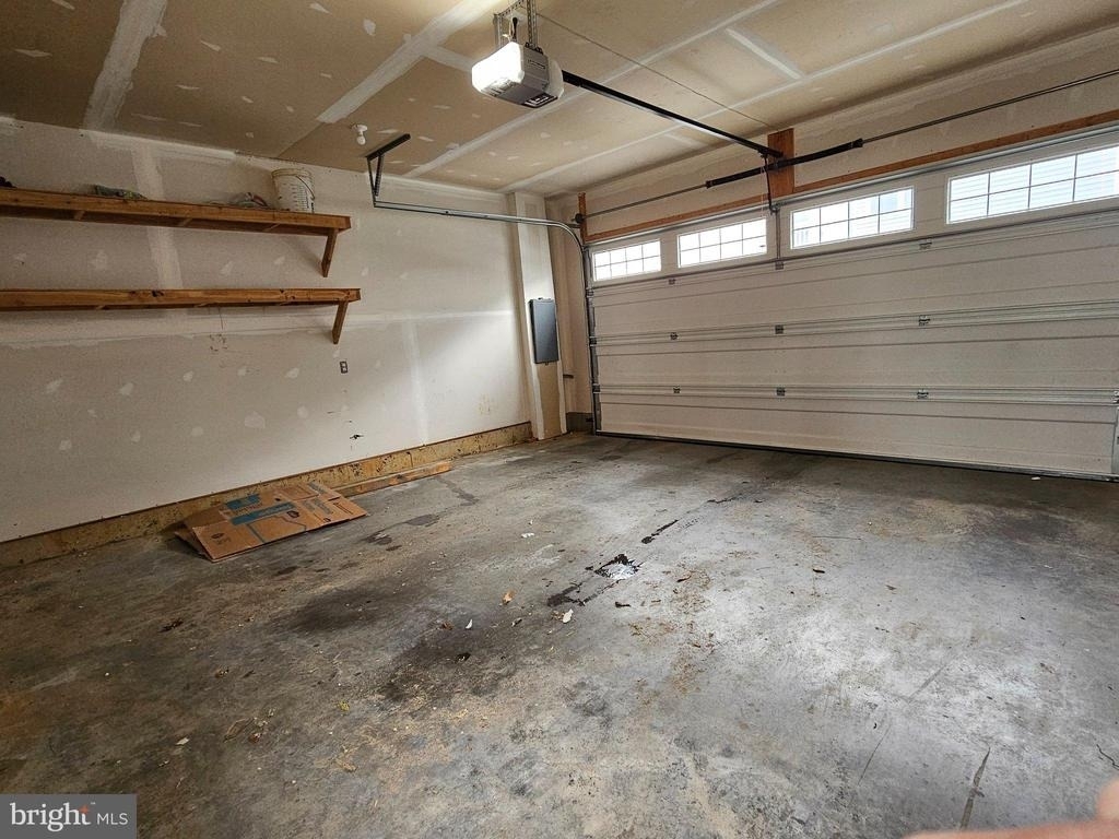 414 Waverley - Photo 32