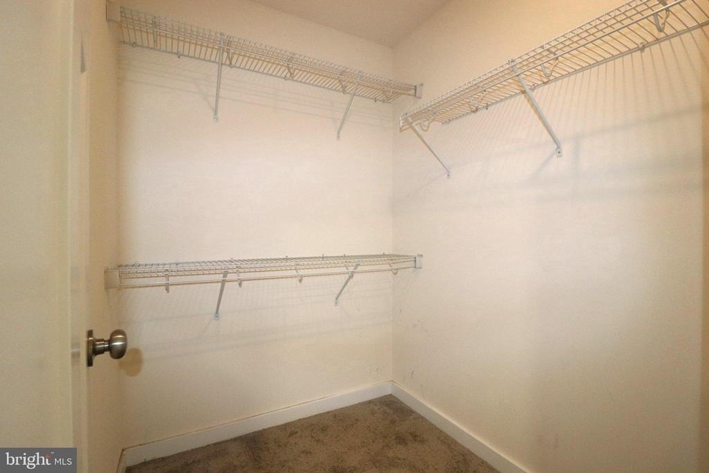 414 Waverley - Photo 19