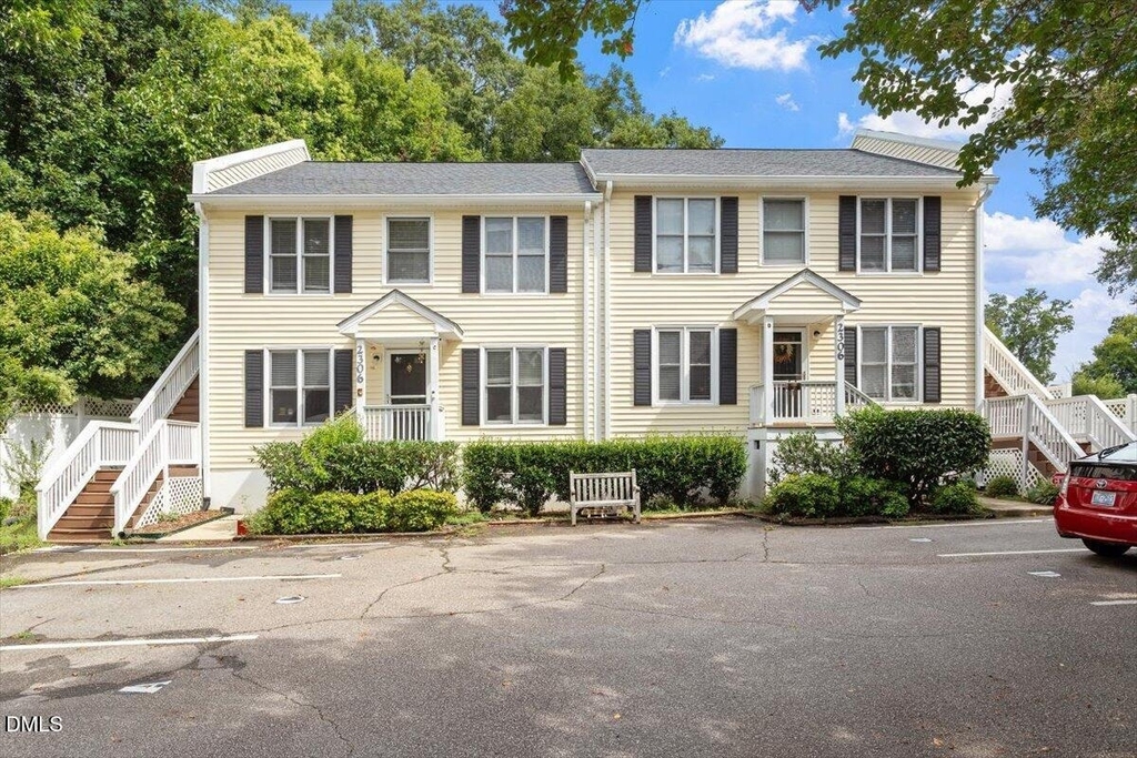 2306 Stafford Avenue - Photo 1