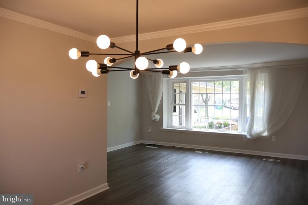 5218 Caroline Circle - Photo 7
