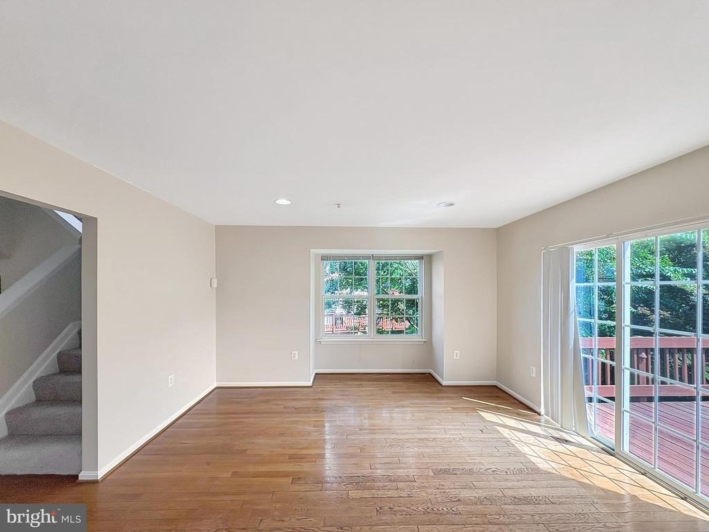 4709 Ashforth Way - Photo 8