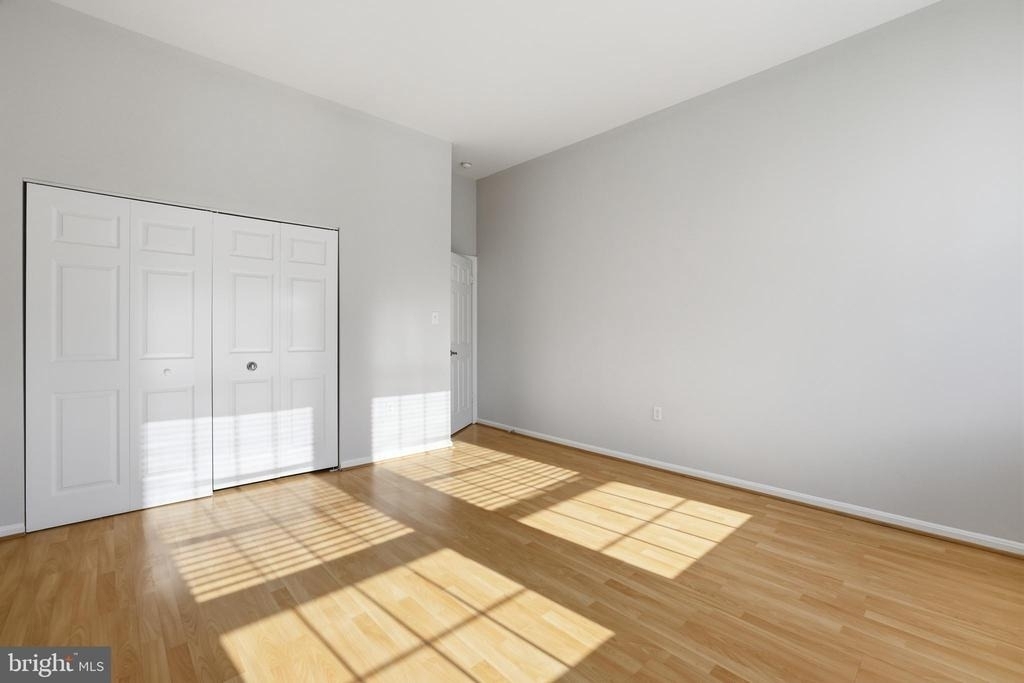 1011 Hunter Street - Photo 18