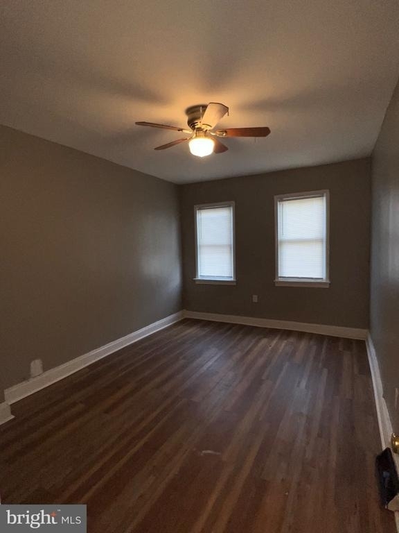 1902 W Fayette Street - Photo 9