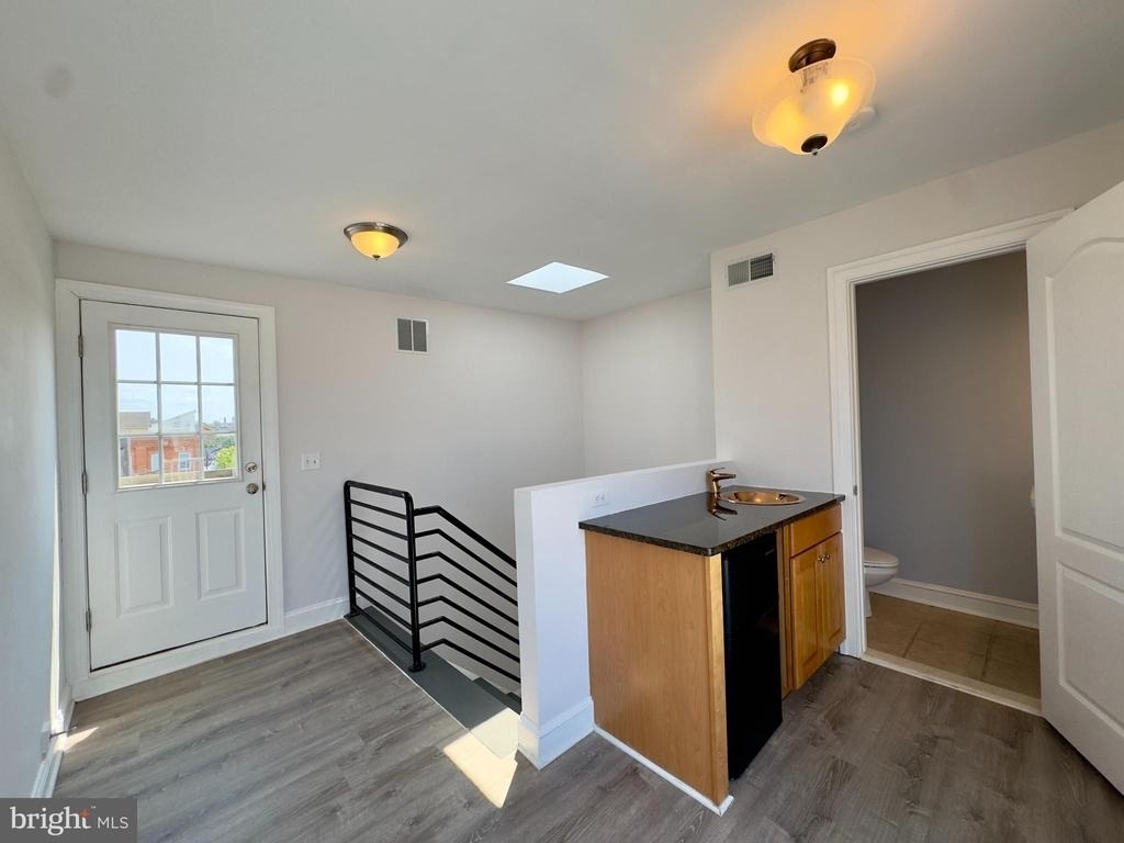 701 S Rose Street - Photo 15
