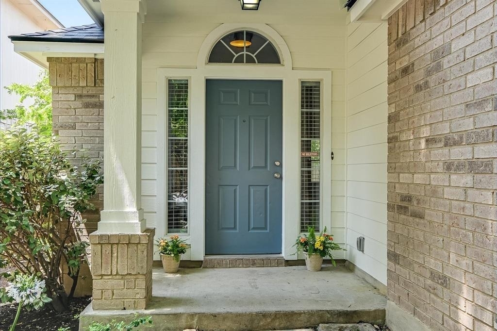 11518 James B Connolly Ln - Photo 0