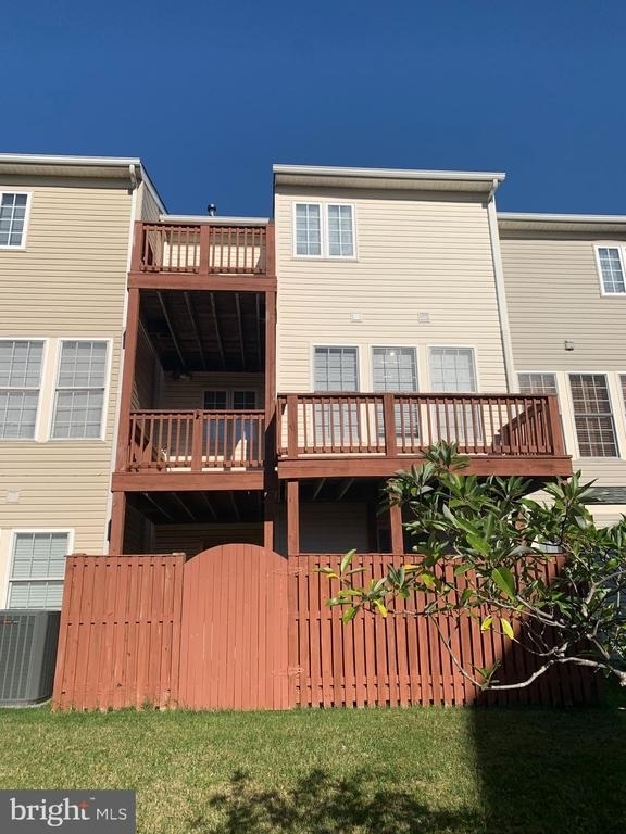 2449 Ogden Square - Photo 23