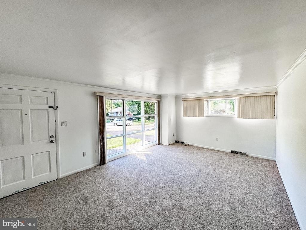 425 Marianna Drive - Photo 1